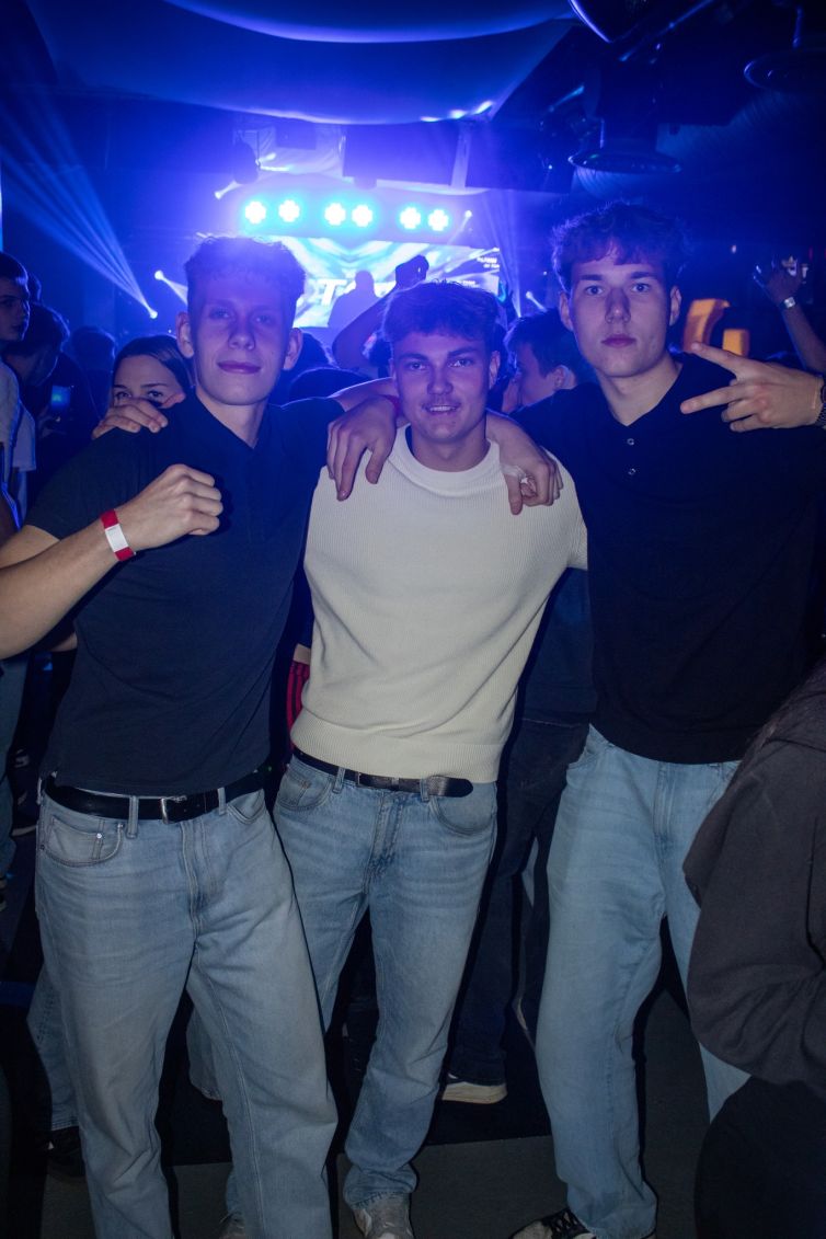 572147069_122145603404904919_7067495695771115693_n